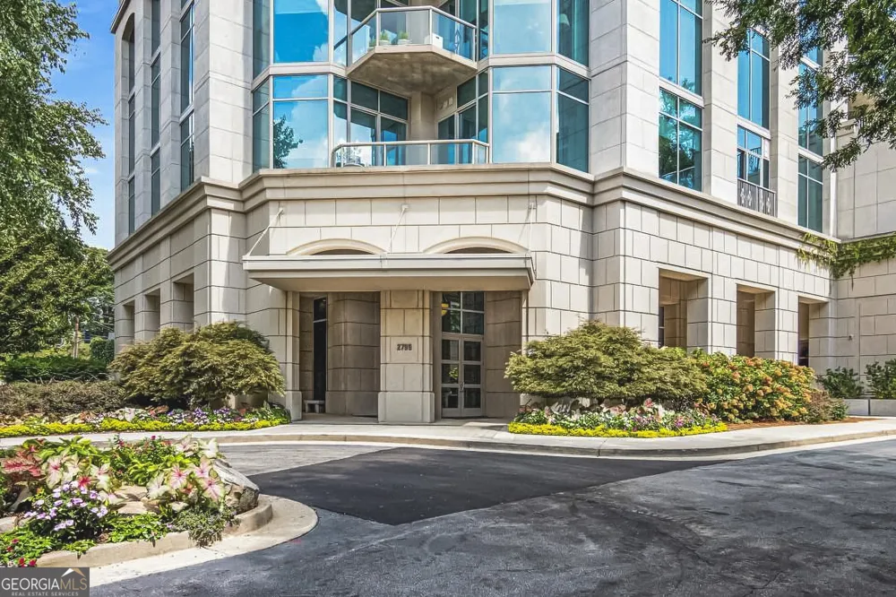 2795 Peachtree RD Atlanta, GA 30305