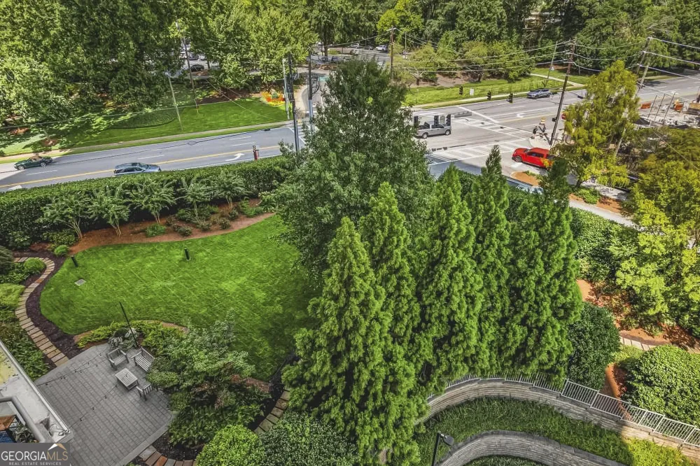 2795 Peachtree RD Atlanta, GA 30305