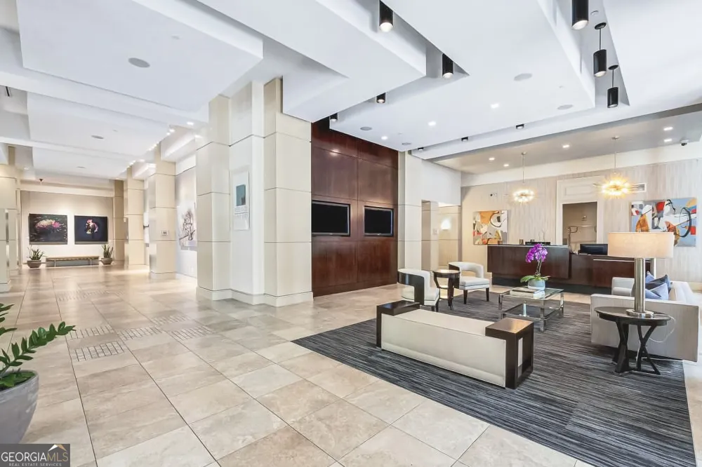 2795 Peachtree RD Atlanta, GA 30305