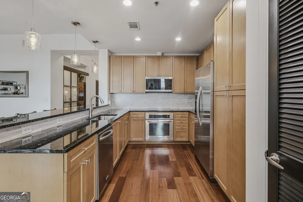 2795 Peachtree RD Atlanta, GA 30305
