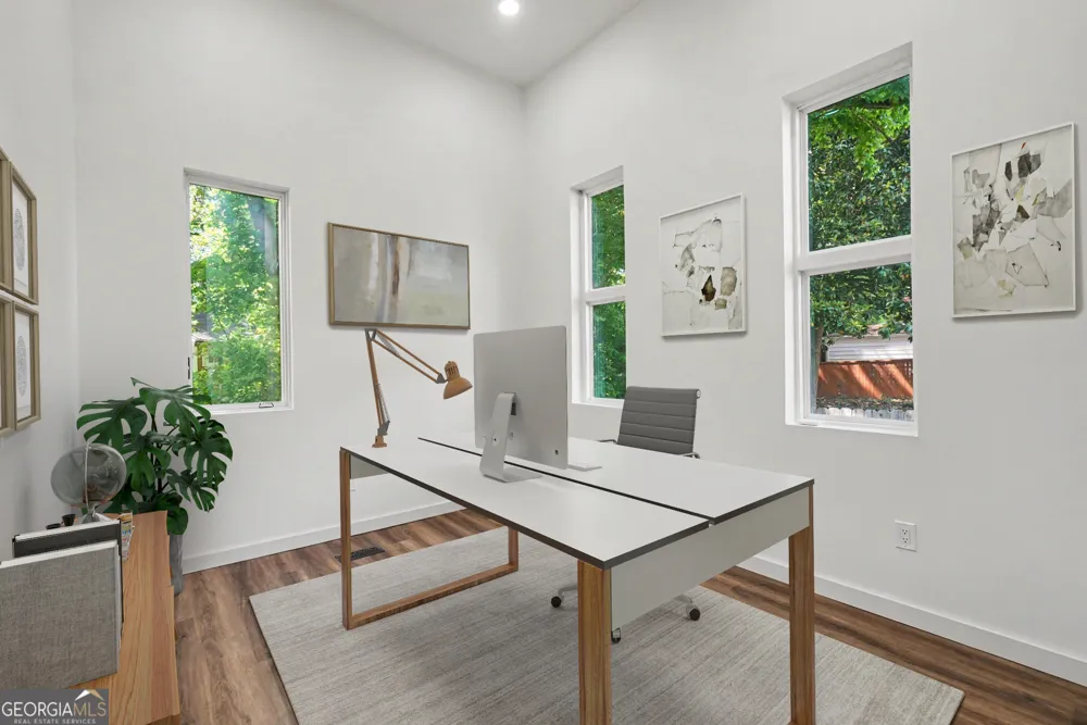1073 Mayson Turner RD NW Atlanta, GA 30314