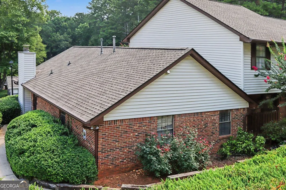 6032 Wintergreen RD Norcross, GA 30093