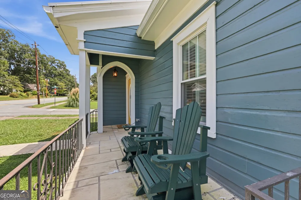 334 E Tugalo ST Toccoa, GA 30577