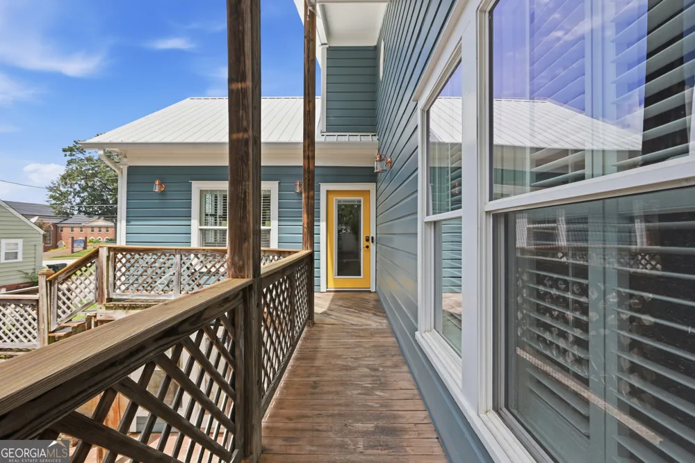 334 E Tugalo ST Toccoa, GA 30577