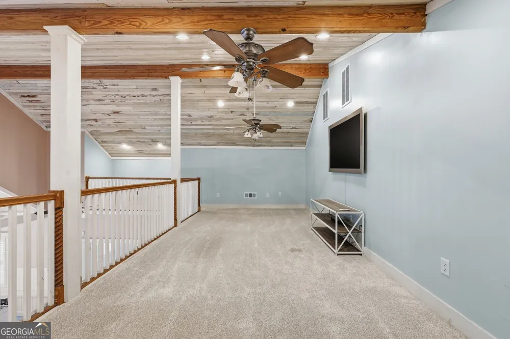 334 E Tugalo ST Toccoa, GA 30577
