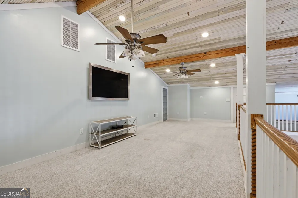 334 E Tugalo ST Toccoa, GA 30577