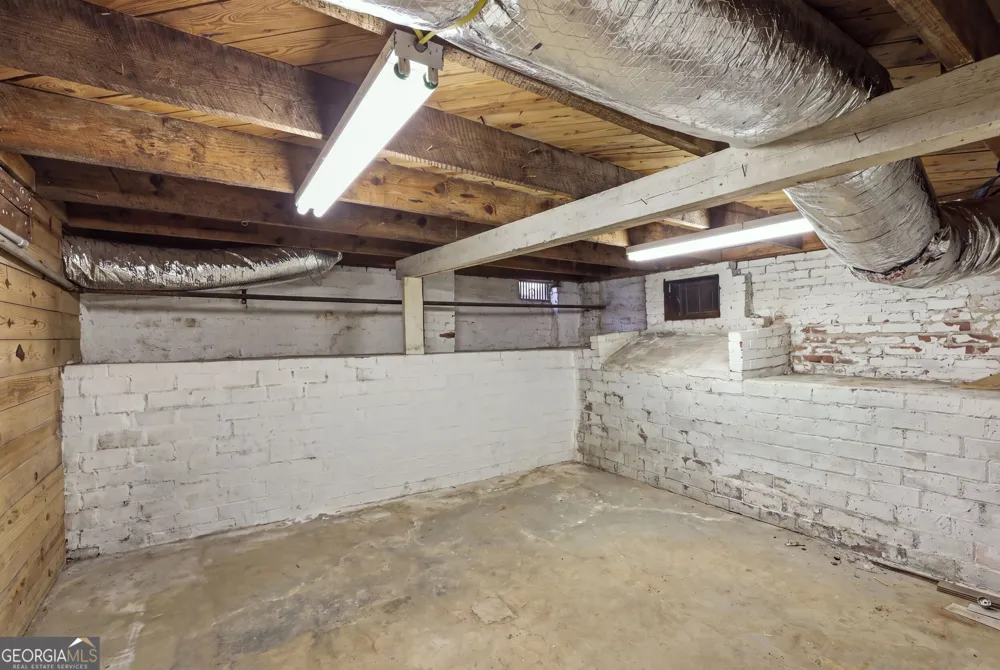 334 E Tugalo ST Toccoa, GA 30577