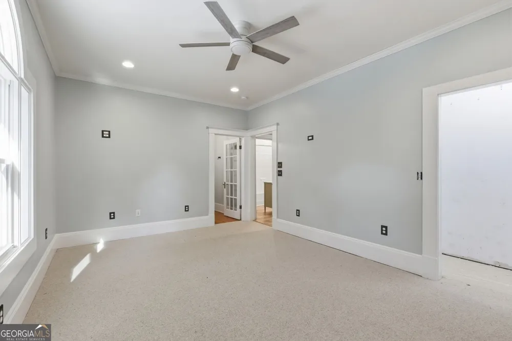 334 E Tugalo ST Toccoa, GA 30577