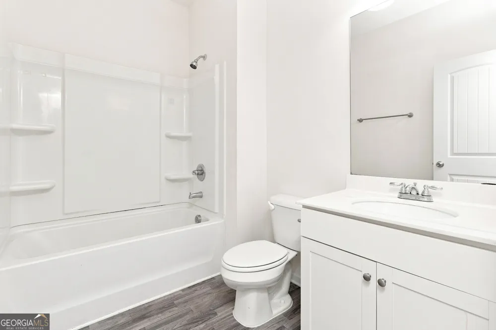 176 Bryon LN Acworth, GA 30102