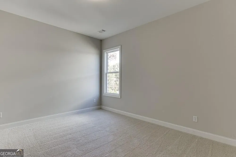 450 Thunder RD Buford, GA 30518