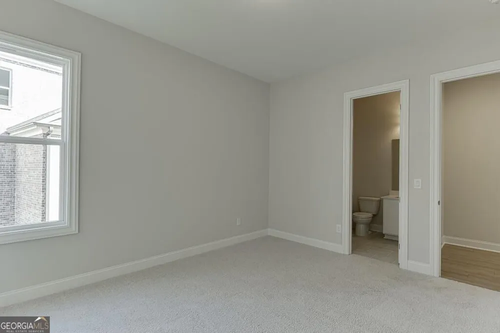 450 Thunder RD Buford, GA 30518