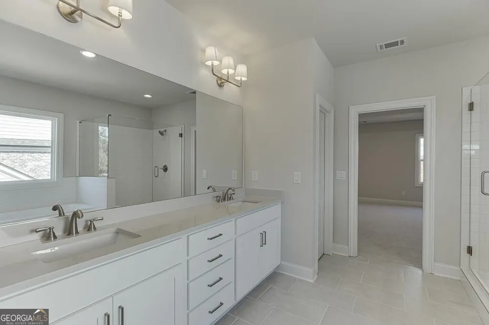 450 Thunder RD Buford, GA 30518