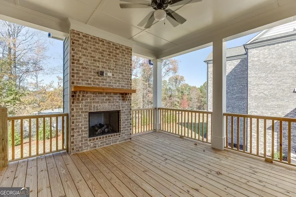 450 Thunder RD Buford, GA 30518