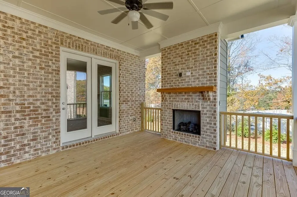 450 Thunder RD Buford, GA 30518