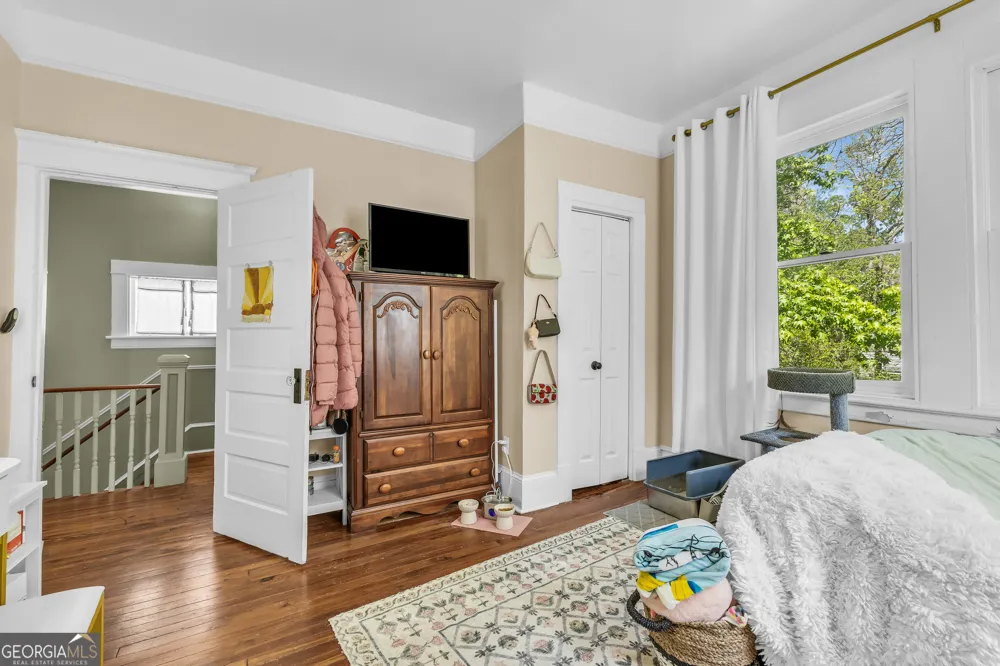 712 E 37th ST Savannah, GA 31401