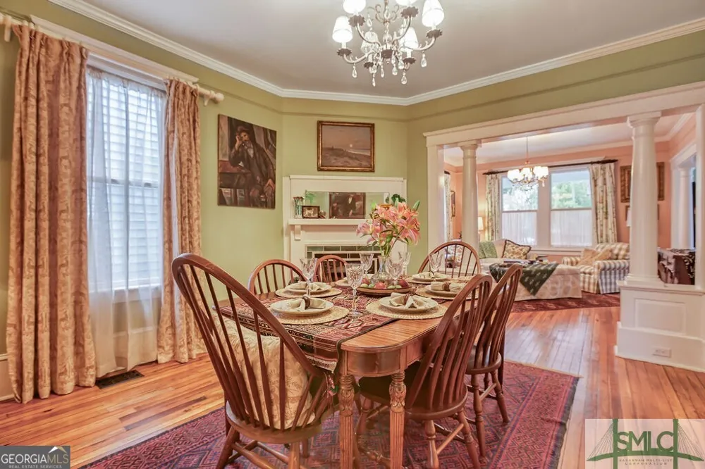 712 E 37th ST Savannah, GA 31401