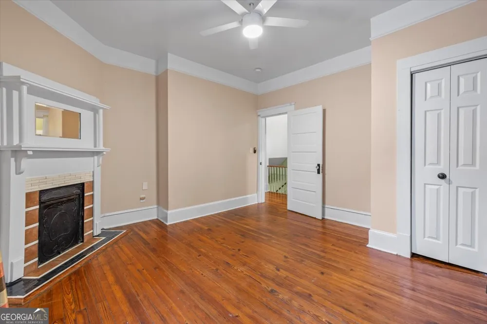 712 E 37th ST Savannah, GA 31401