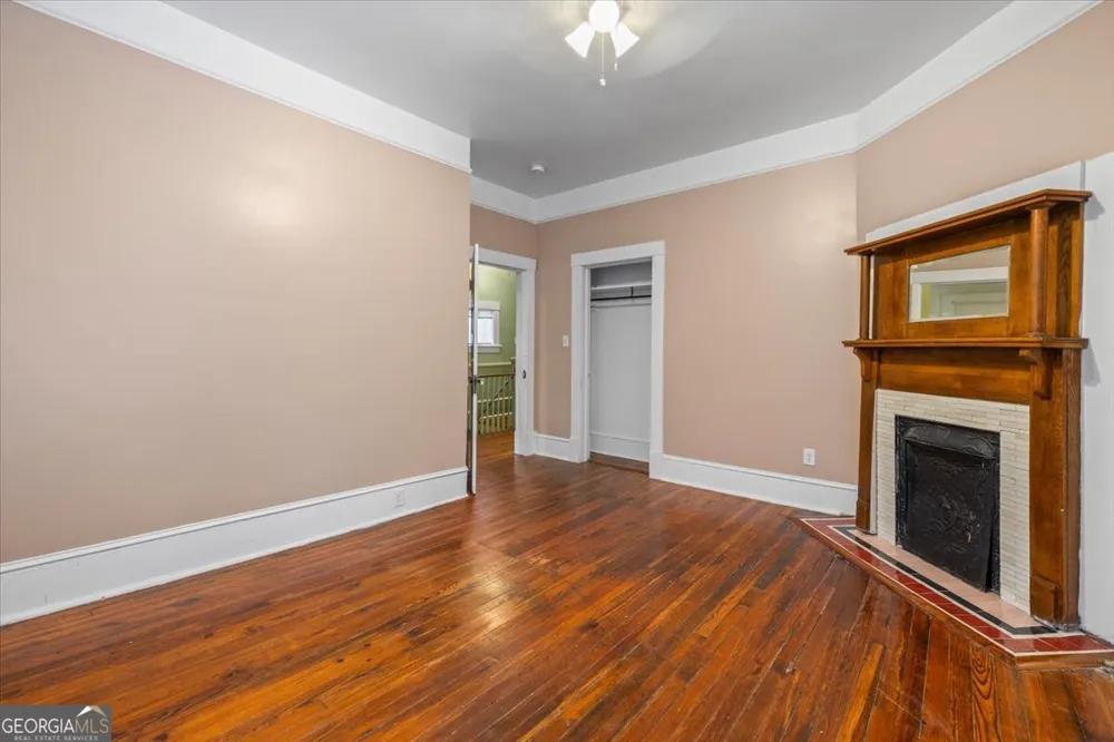 712 E 37th ST Savannah, GA 31401
