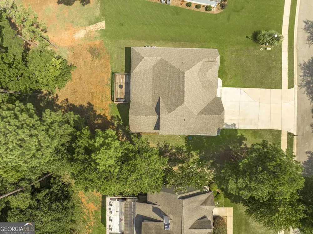 266 Lakeview DR Macon, GA 31211
