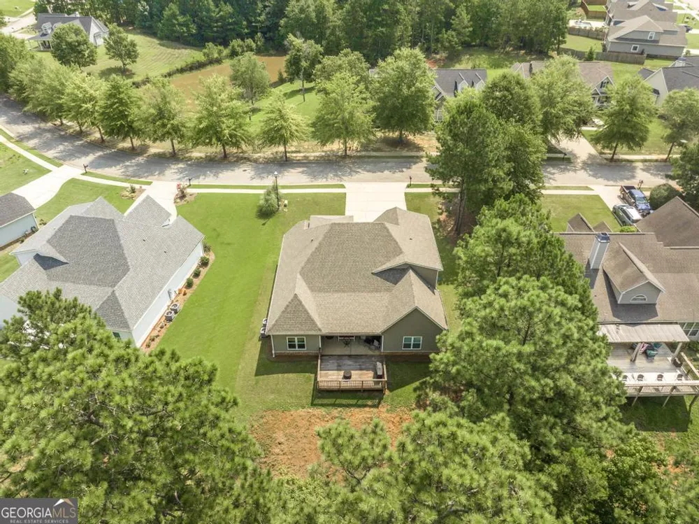 266 Lakeview DR Macon, GA 31211
