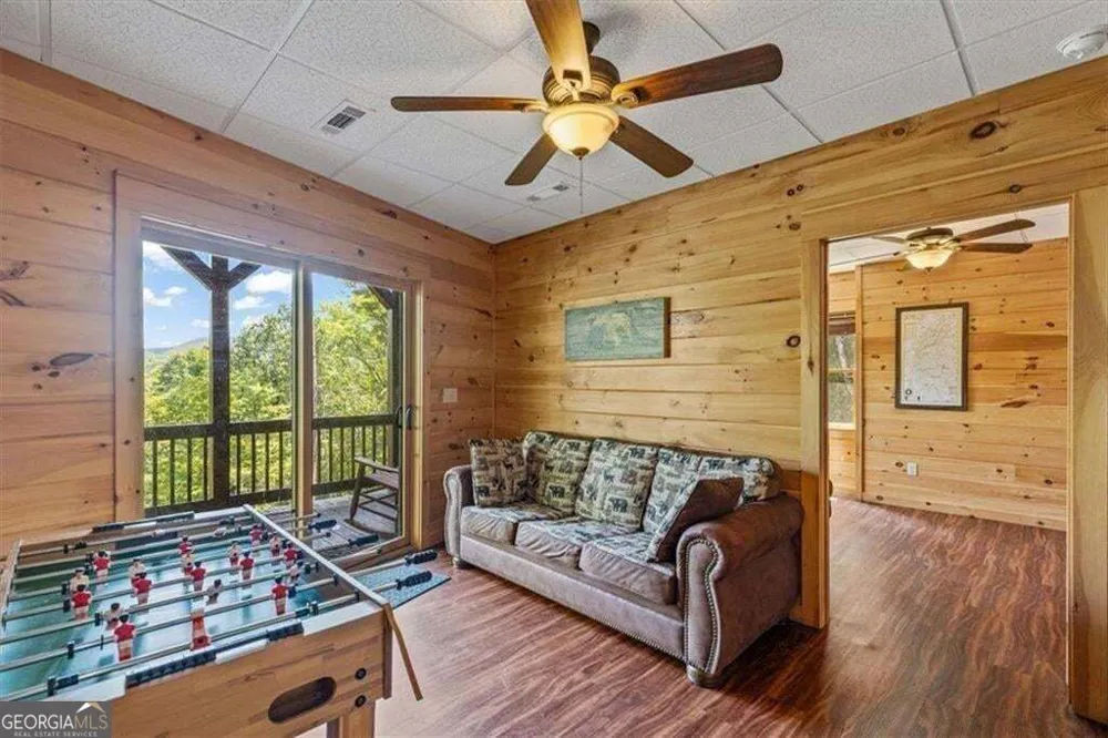 73 Rosiey LN Blue Ridge, GA 30513