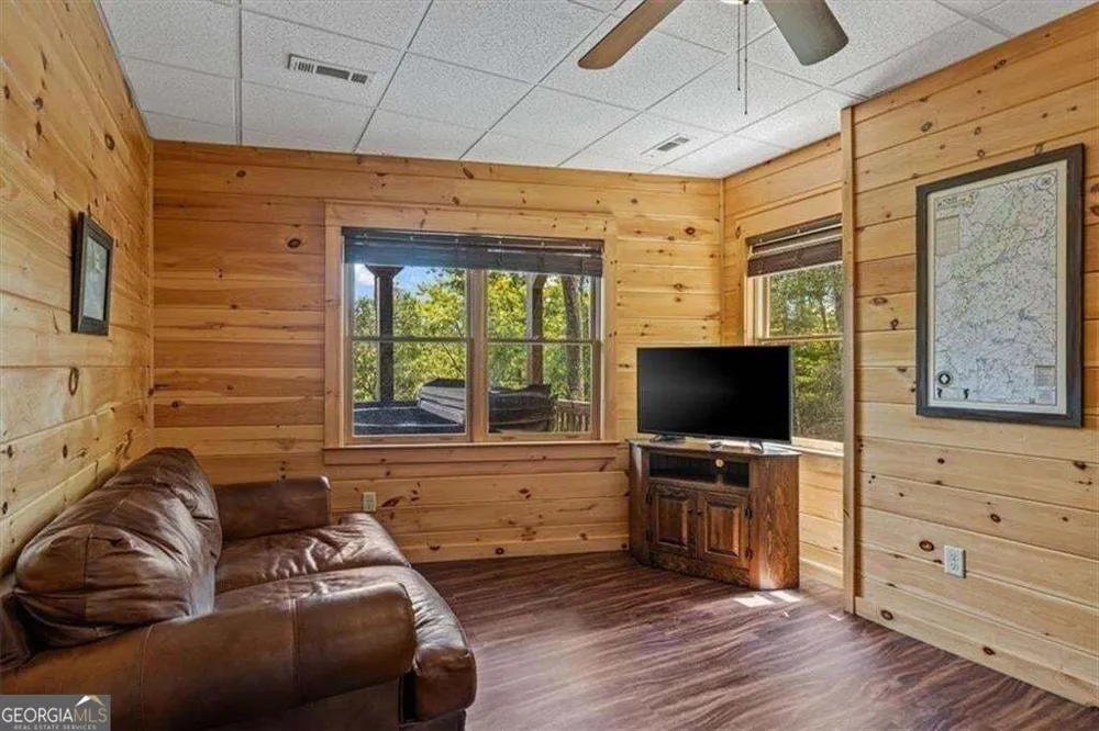 73 Rosiey LN Blue Ridge, GA 30513