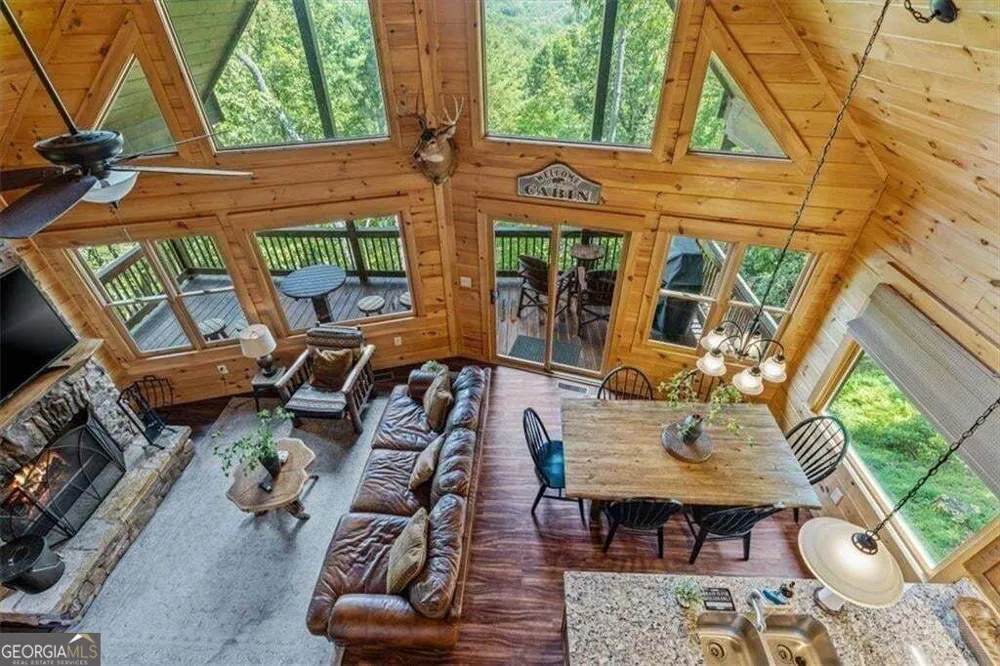 73 Rosiey LN Blue Ridge, GA 30513