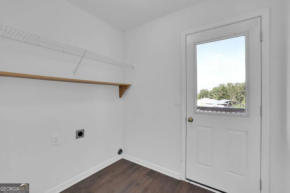 200 Fate Conn RD Canton, GA 30114