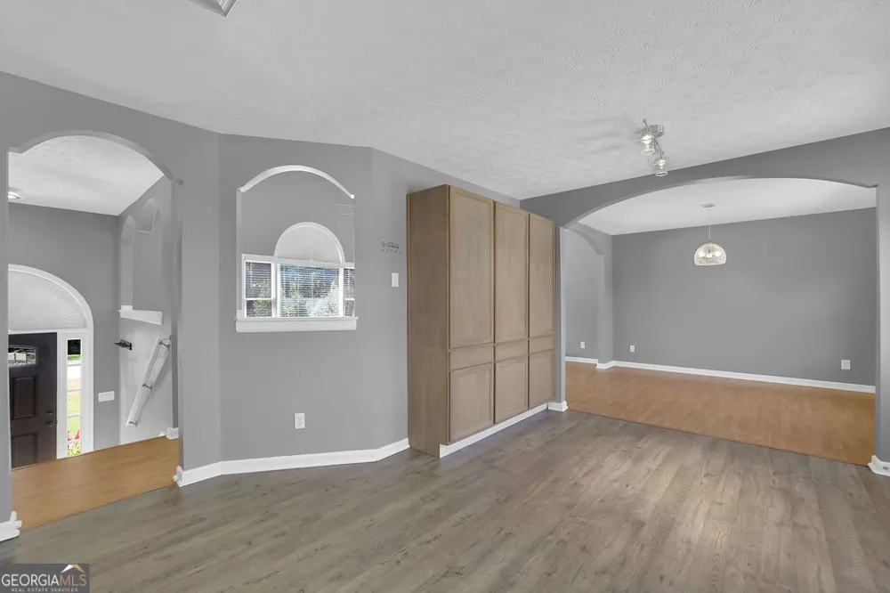 200 Fate Conn RD Canton, GA 30114