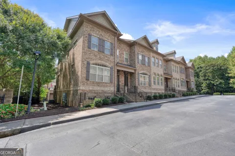 900 Telfair Close