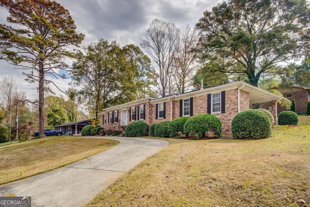7111 Indian Creek CIR SW Covington, GA 30014