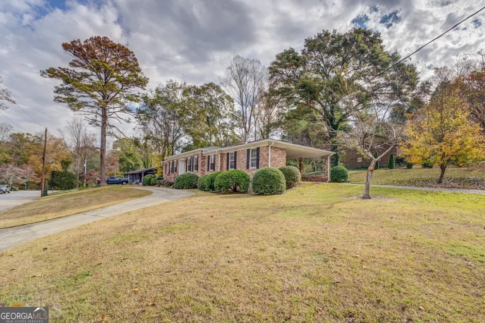 7111 Indian Creek CIR SW Covington, GA 30014