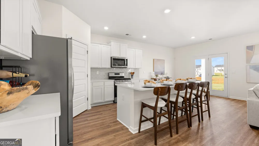 486 Abbott RD Statham, GA 30666
