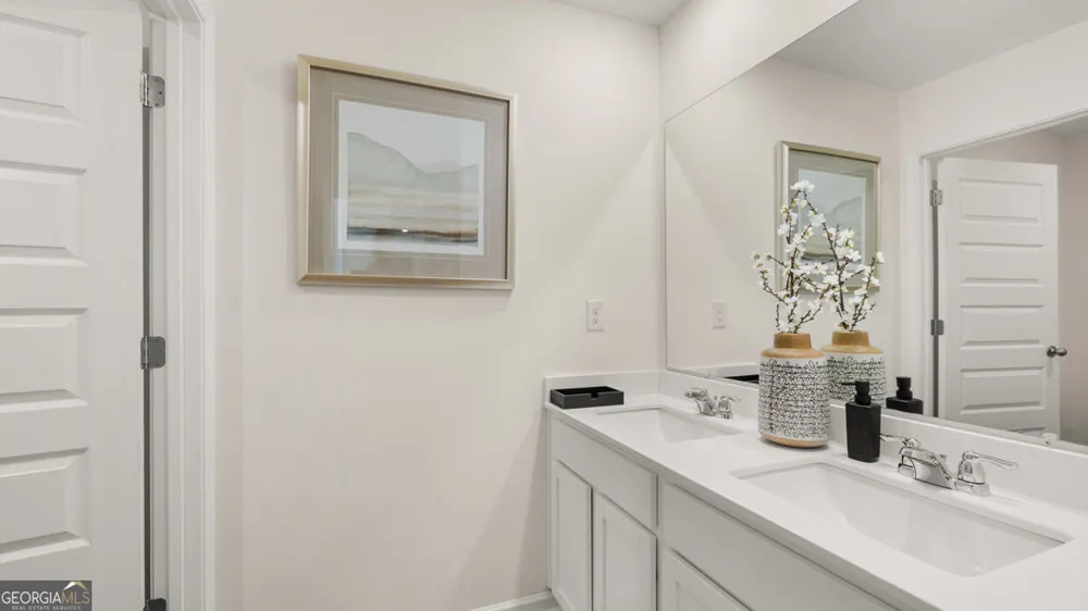 486 Abbott RD Statham, GA 30666