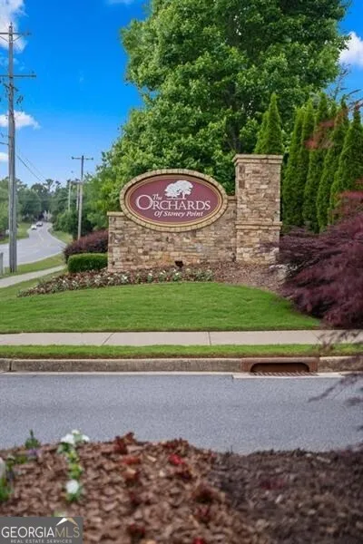 1610 Bluestone DR Cumming, GA 30041
