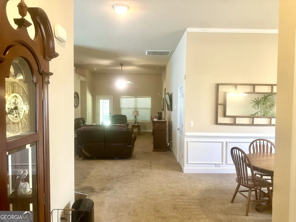 864 Crescent LN Griffin, GA 30224