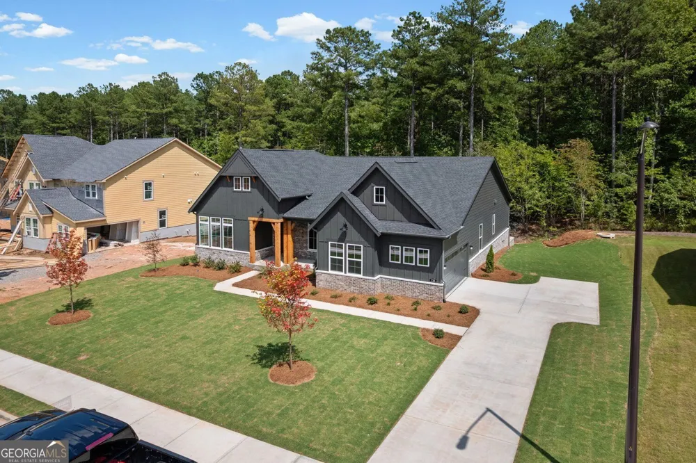 718 Conley DR Canton, GA 30115