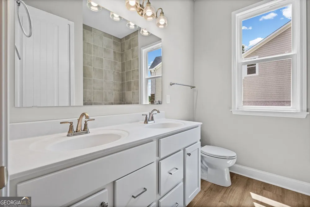 718 Conley DR Canton, GA 30115
