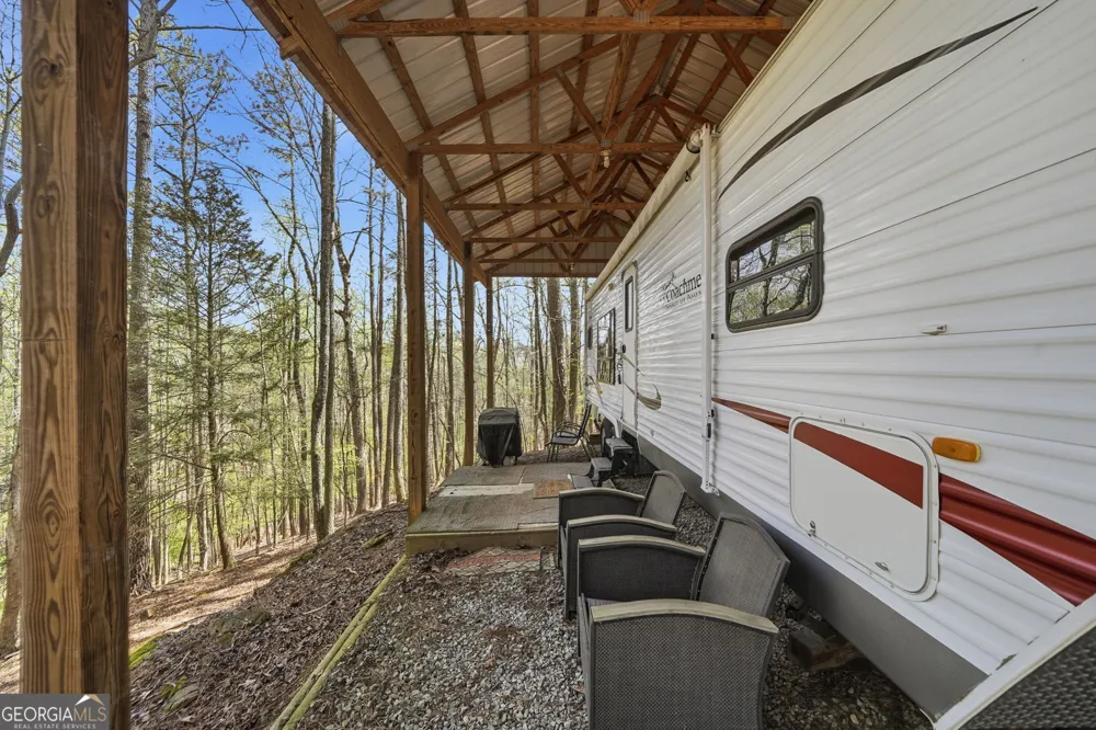 96 10th ST Ellijay, GA 30540