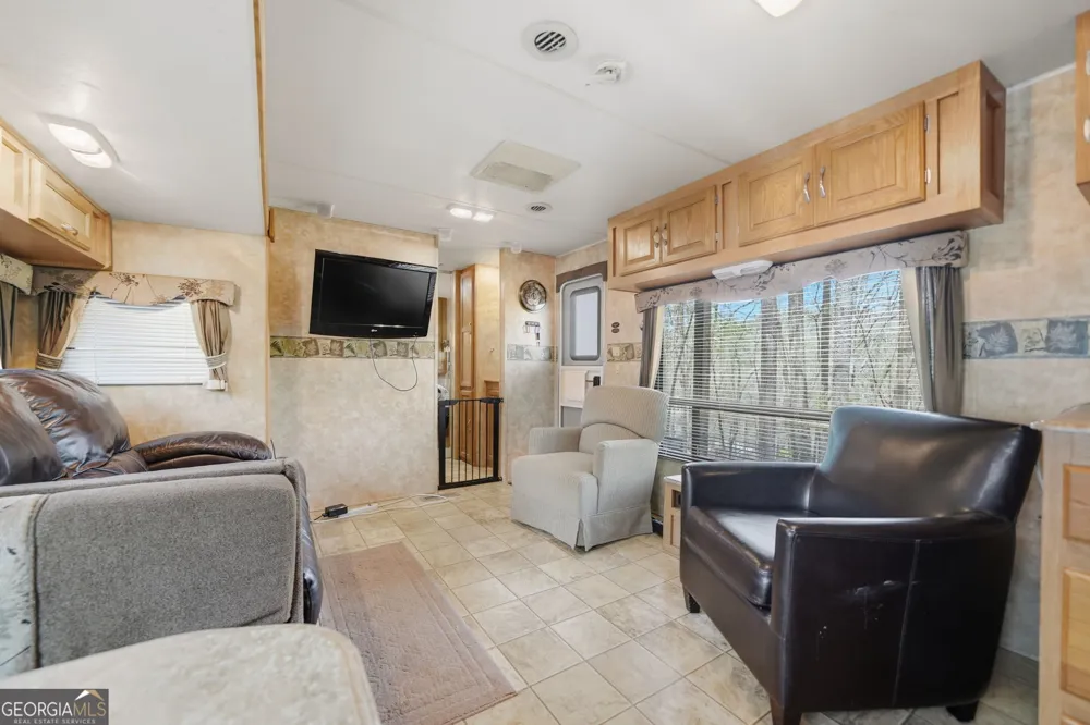 96 10th ST Ellijay, GA 30540
