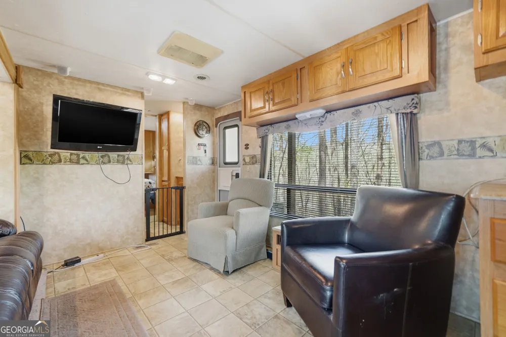 96 10th ST Ellijay, GA 30540