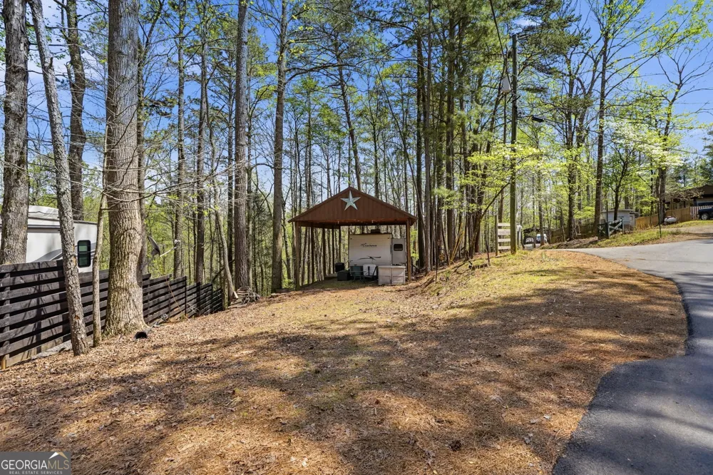 96 10th ST Ellijay, GA 30540