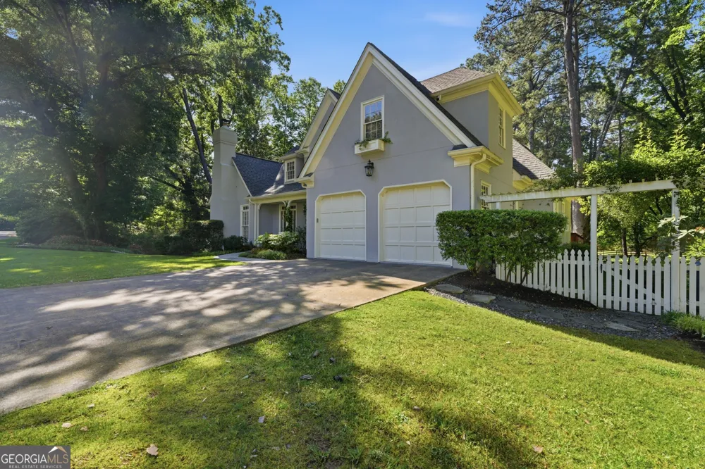 1314 Battleview DR NW Atlanta, GA 30327