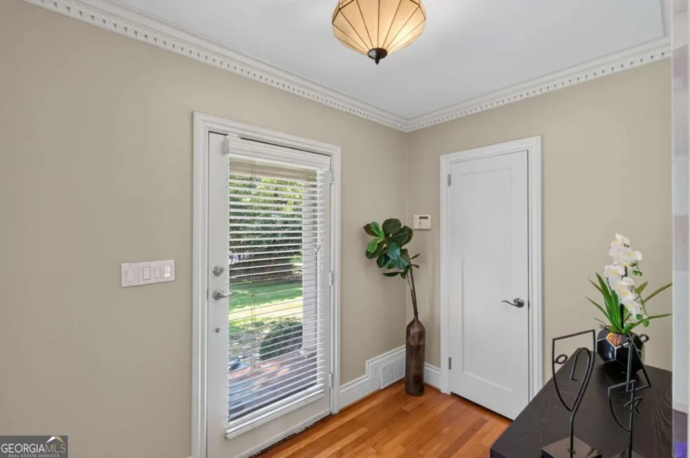 1040 Lindridge DR NE Atlanta, GA 30324