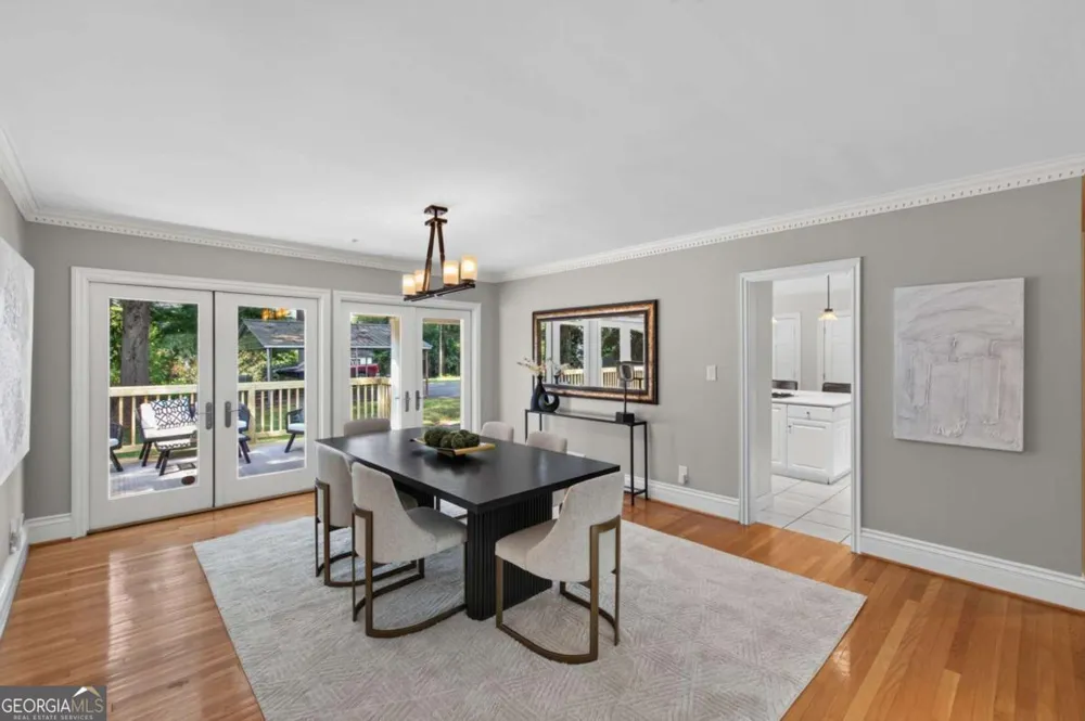 1040 Lindridge DR NE Atlanta, GA 30324
