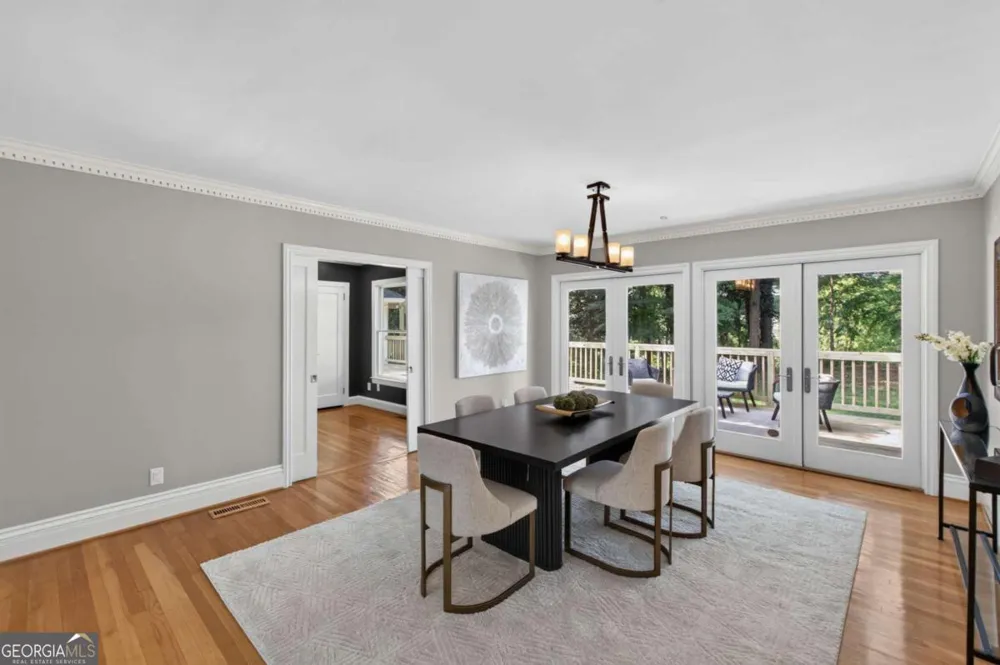1040 Lindridge DR NE Atlanta, GA 30324