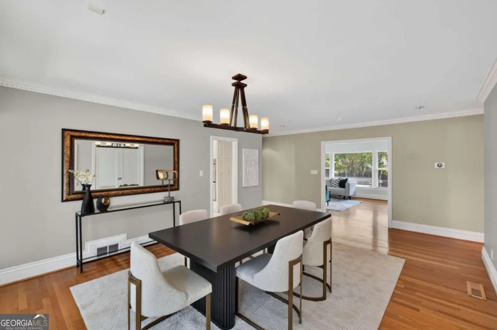 1040 Lindridge DR NE Atlanta, GA 30324