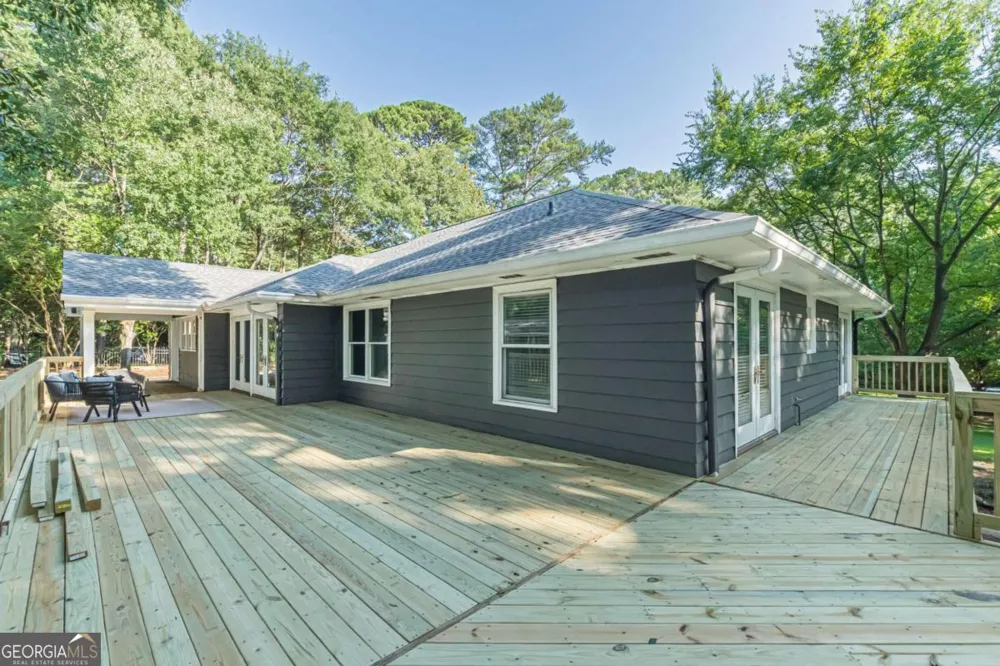 1040 Lindridge DR NE Atlanta, GA 30324