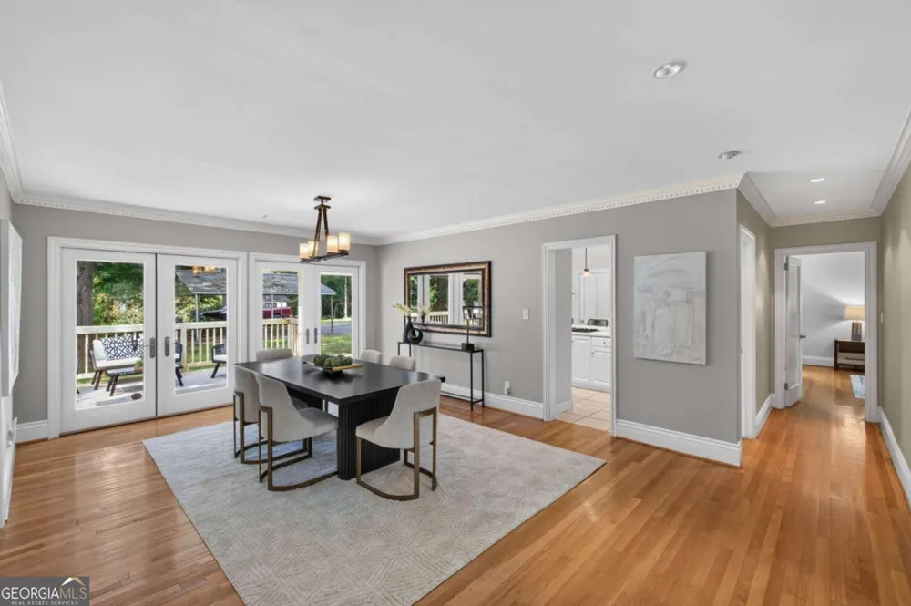 1040 Lindridge DR NE Atlanta, GA 30324