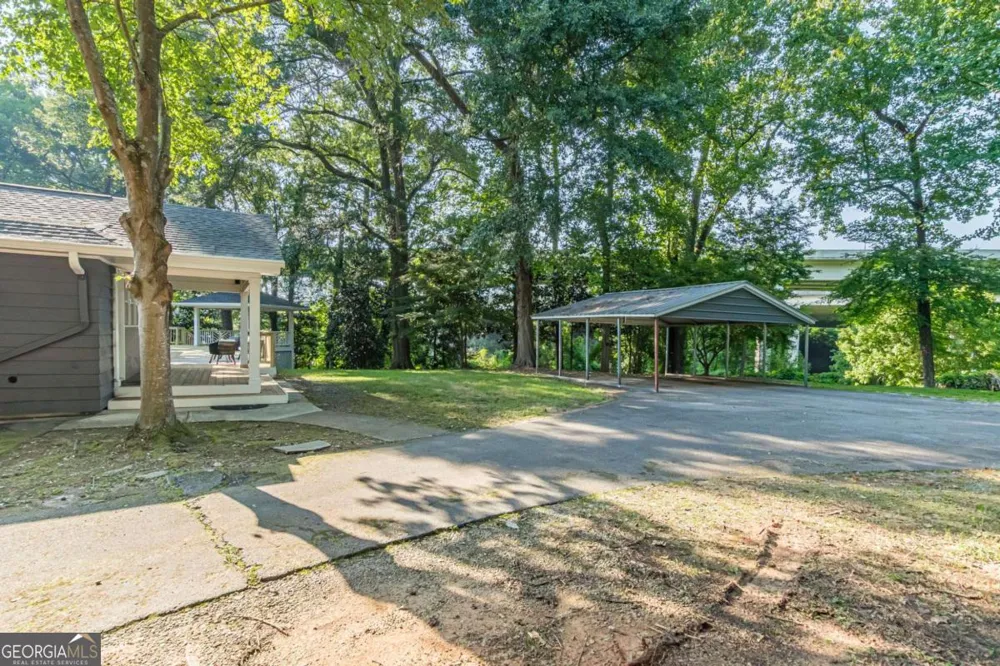 1040 Lindridge DR NE Atlanta, GA 30324